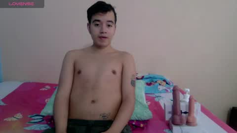 irondante01 online show from August 3, 12:01 pm