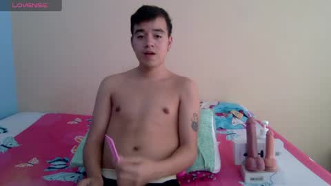 irondante01 online show from August 4, 3:20 pm