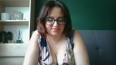 Paris online show from August 7, 7:41 am