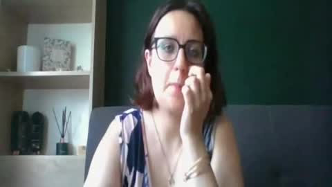 Paris online show from August 11, 5:31 am