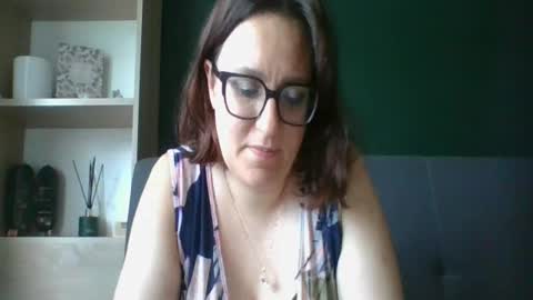 Paris online show from August 11, 6:48 am