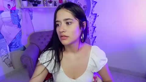 isa__rodriguez online show from August 15, 9:35 am