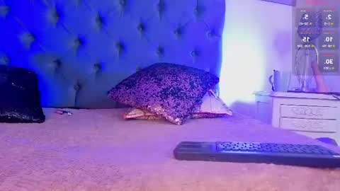 Isabella online show from July 31, 3:02 am