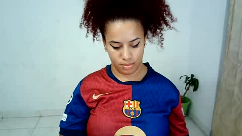 isa_bellaxx23 online show from July 2, 1:06 am