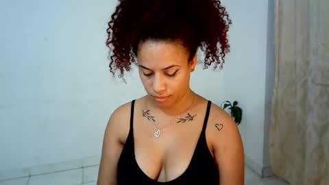 isa_bellaxx23 online show from July 10, 2:06 am