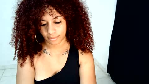 isa_bellaxx23 online show from August 8, 7:30 am