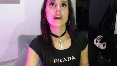 Isabella Hall online show from July 25, 11:42 pm