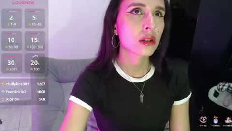 Isabella Hall online show from August 3, 12:39 am