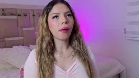 isa leon online show from August 17, 1:21 am