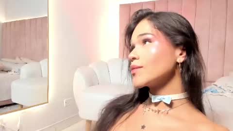 Isabella d BB  online show from August 10, 4:47 am