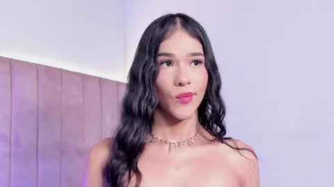 Isabella d BB  online show from August 13, 9:56 am