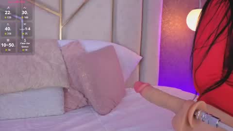isa  online show from August 8, 8:42 pm
