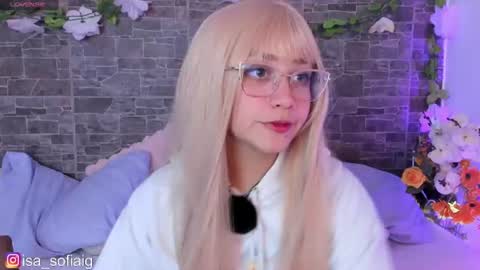 isa_sofia1 online show from July 19, 11:07 pm