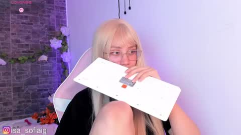 isa_sofia1 online show from July 24, 4:15 am