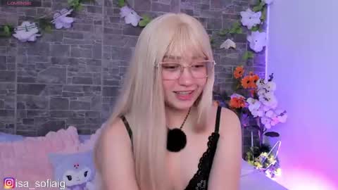 isa_sofia1 online show from August 11, 9:28 pm