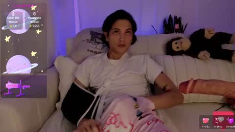 isaac online show from July 27, 9:09 pm