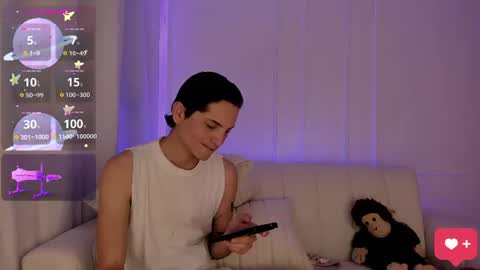 isaac online show from August 2, 10:28 pm