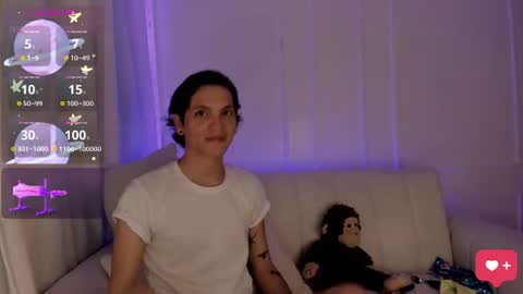 isaac online show from August 13, 10:24 pm