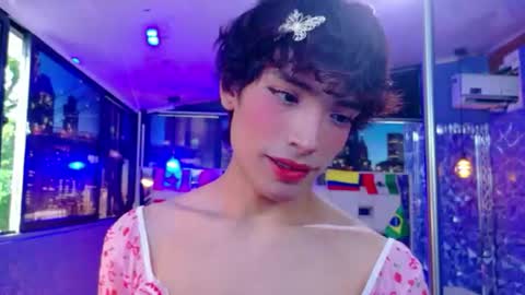 isaacnova online show from June 25, 9:07 pm
