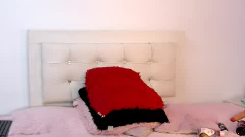 isabela_love01 online show from August 12, 2:52 pm