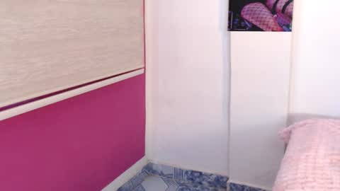 isabela_love01 online show from August 12, 3:58 pm