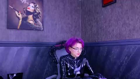 Isabella Conte online show from September 5, 11:10 pm