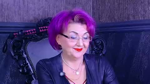 Isabella Conte online show from September 6, 9:32 pm