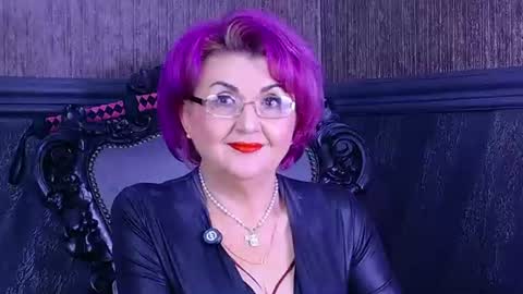 Isabella Conte online show from September 6, 10:37 pm