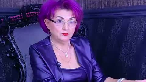 Isabella Conte online show from September 9, 2:41 am