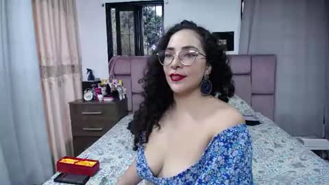  Marcella  online show from September 9, 10:33 pm