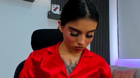 ISABELLA online show from August 3, 8:49 pm
