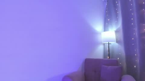 ISABELLA online show from August 4, 2:41 am