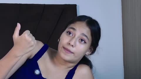isabella santana online show from August 5, 1:14 am