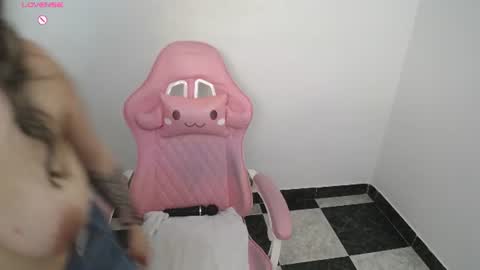 isabella_wish1 online show from August 9, 7:53 am