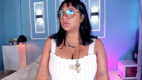 isabella zc online show from August 13, 11:46 am
