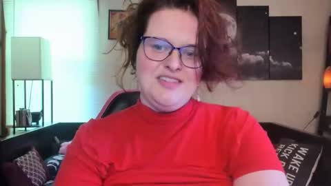 isabellamariedarcy online show from May 12, 8:31 pm