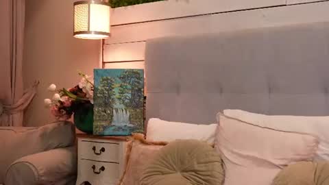 IsabellaMyst online show from August 10, 10:33 pm