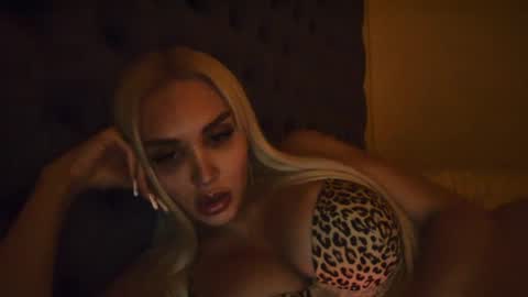 isabellatsvbaby online show from August 1, 6:58 pm