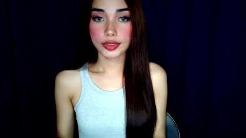 Isabelle online show from August 5, 3:43 pm