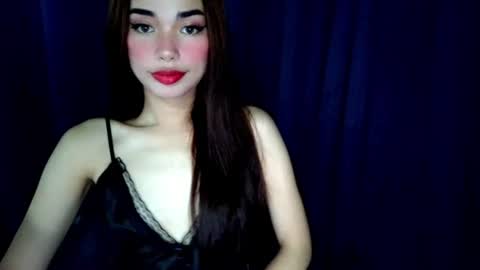 Isabelle online show from August 11, 4:53 pm