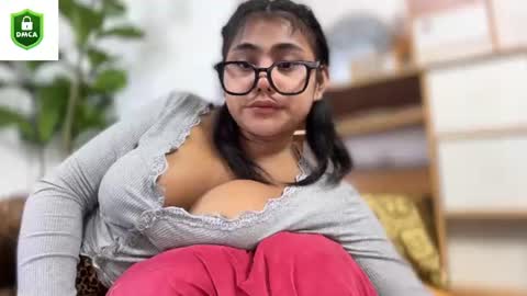 isabelliza princess online show from July 4, 9:28 pm