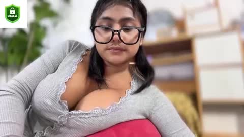 isabelliza princess online show from July 5, 5:10 am