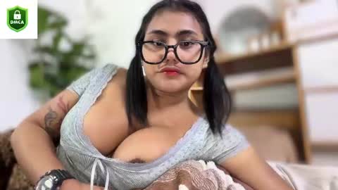 isabelliza princess online show from July 12, 1:12 am