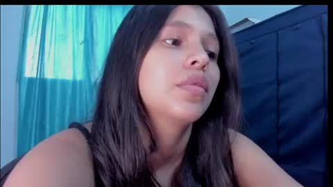 isabelllamoon online show from August 7, 6:08 pm