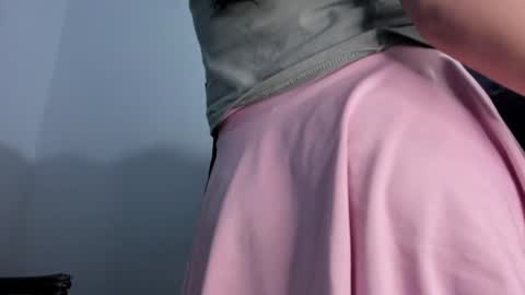 isabelllamoon online show from August 10, 4:03 am