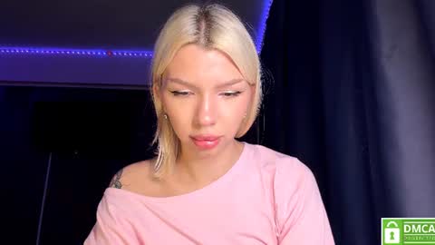 Isabelluck online show from August 14, 8:40 am