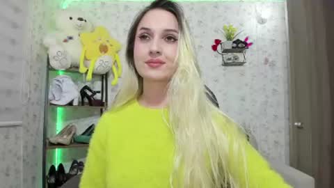 ISABELLA online show from July 26, 12:26 am