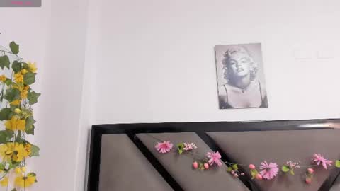 isadora_hot1 online show from August 9, 2:29 pm
