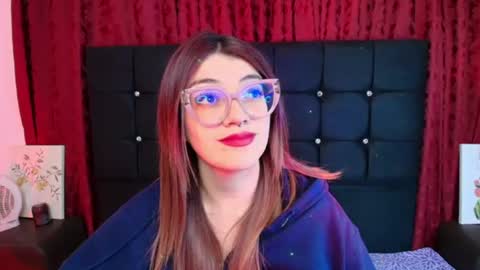 Isabella Ferrer online show from July 13, 7:59 am