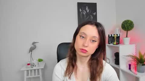 Isabella online show from March 25, 6:41 am
